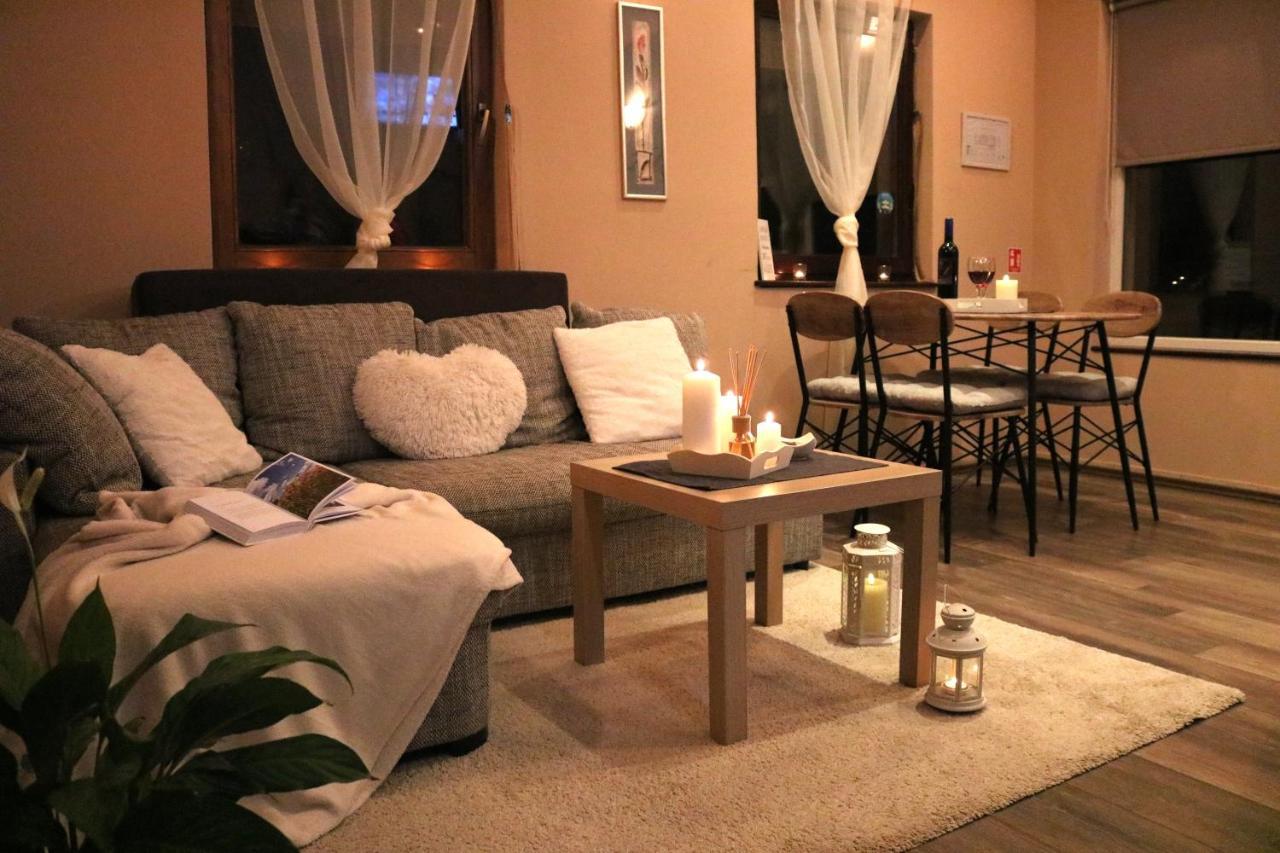 Guest House Studio Apartman Marina - With Jacuzzi, Free Parking, Pet Friendly Karlovac Exterior foto
