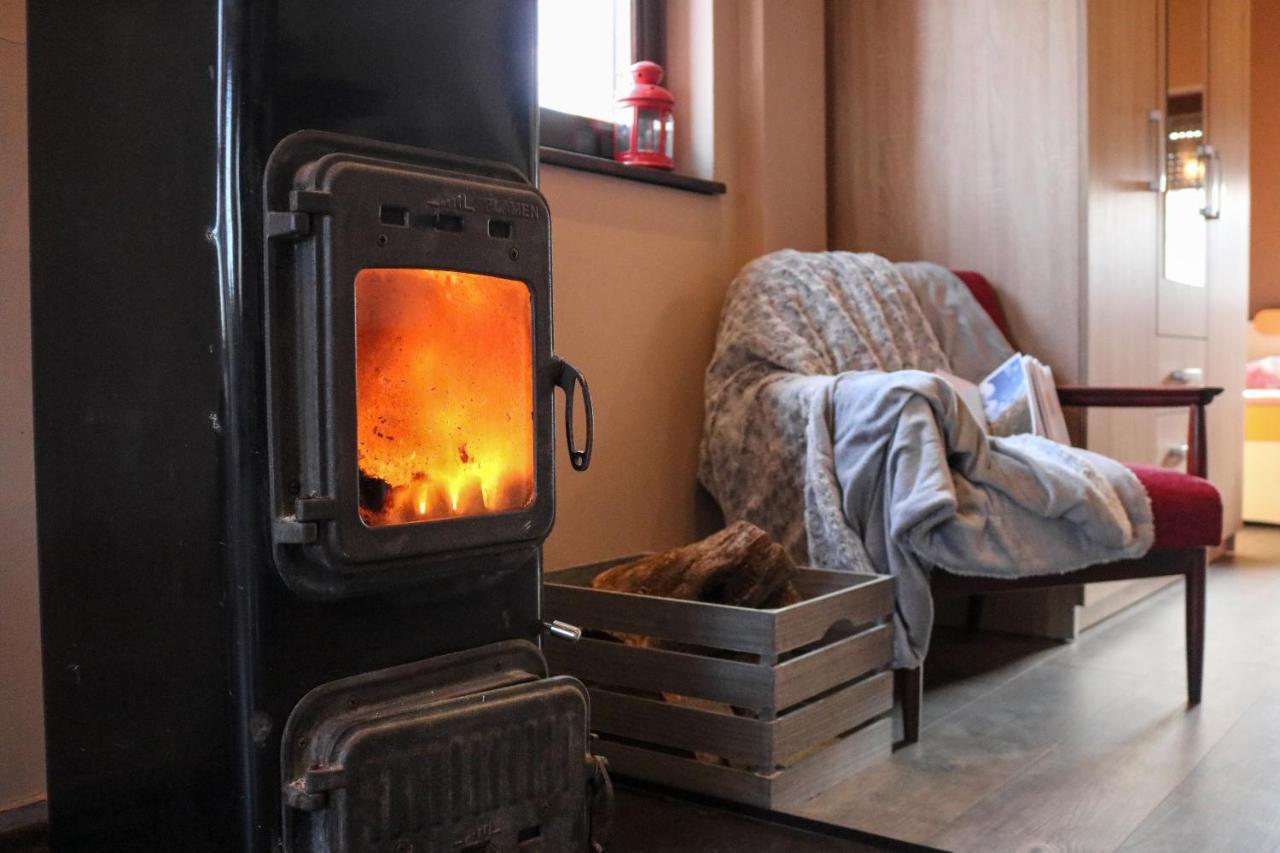 Guest House Studio Apartman Marina - With Jacuzzi, Free Parking, Pet Friendly Karlovac Exterior foto